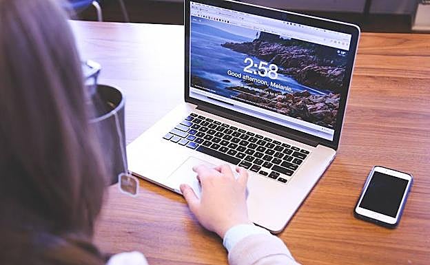 El Plan de Choque del Gobierno apuesta por el contrato de formación para la inserción laboral de los jóvenes